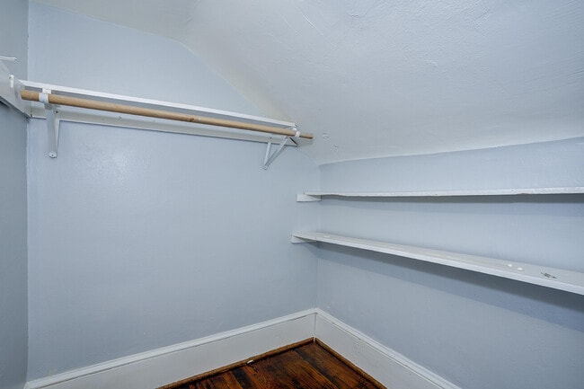 Building Photo - 1414 Hamilton Terrace SE