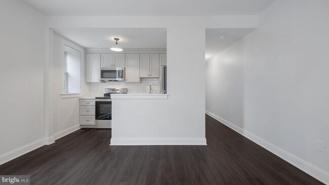 Building Photo - 115 Harvey Ave