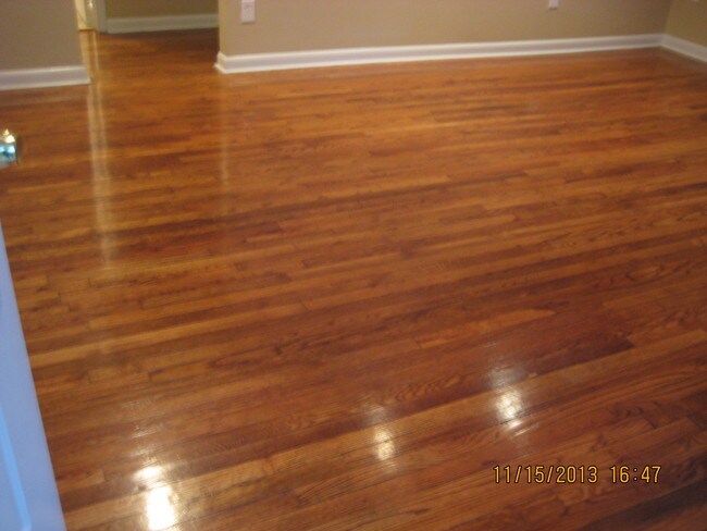 Primary Photo - 815 W 47th St