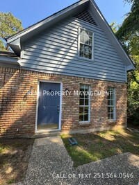 Building Photo - 600 Cheshire Ln