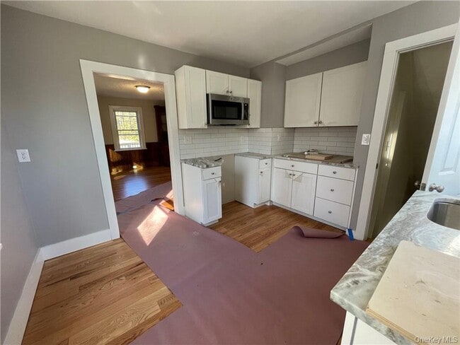 Building Photo - 7 Bonnie Brae Ave