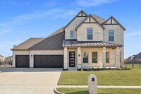 Building Photo - 1124 Macgregor Ln