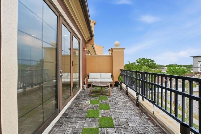 Building Photo - 2236 Soho Bay Ct
