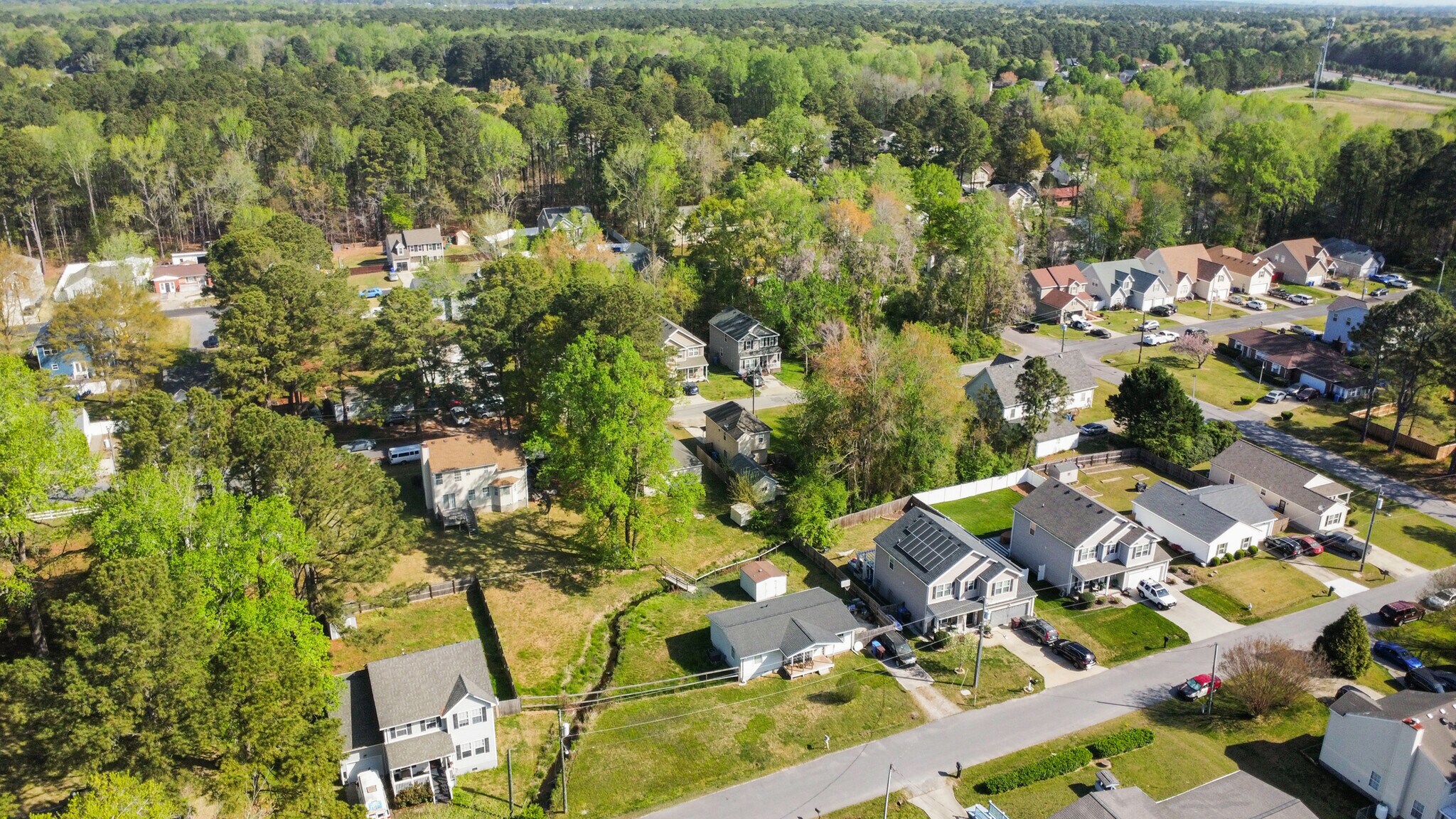 Building Photo - 5109 James St