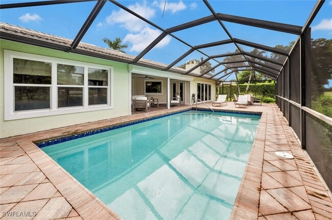 Building Photo - 299 Mel-Jen Dr