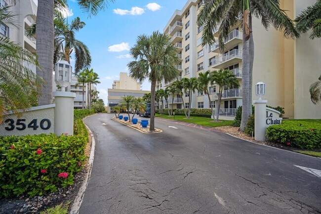 Building Photo - 3540 S Ocean Blvd