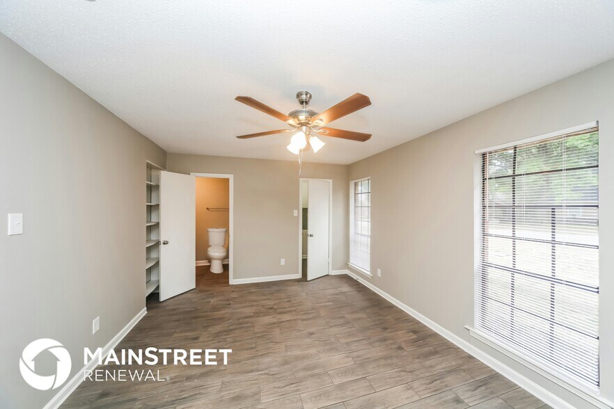 Building Photo - 3978 Silverleaf Rd