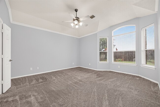 Building Photo - 21610 Avalon Queen Dr