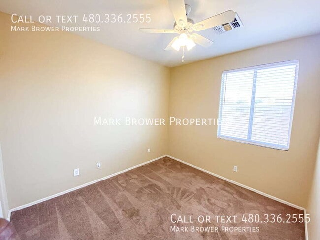 Building Photo - 3242 S Moccasin Trail