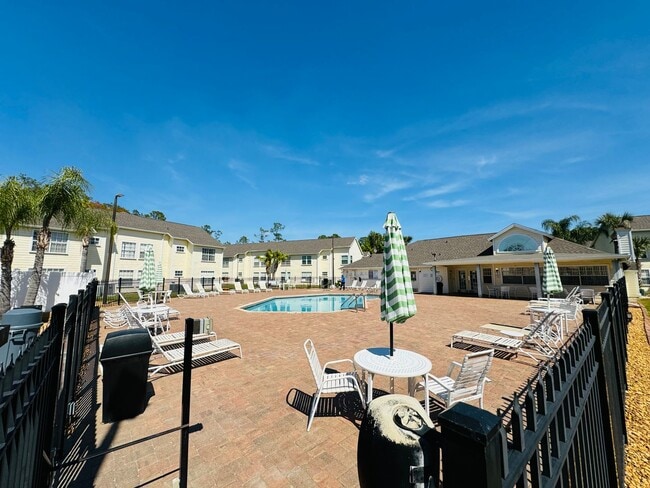 Building Photo - 3 Bedroom/2 bathroom Condo in Kissimmee!!