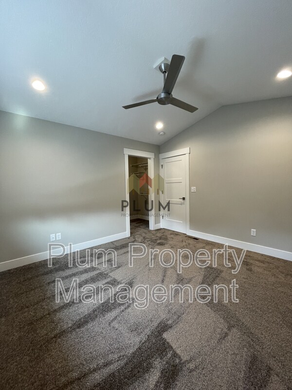 Building Photo - 2708 B Koly Ct