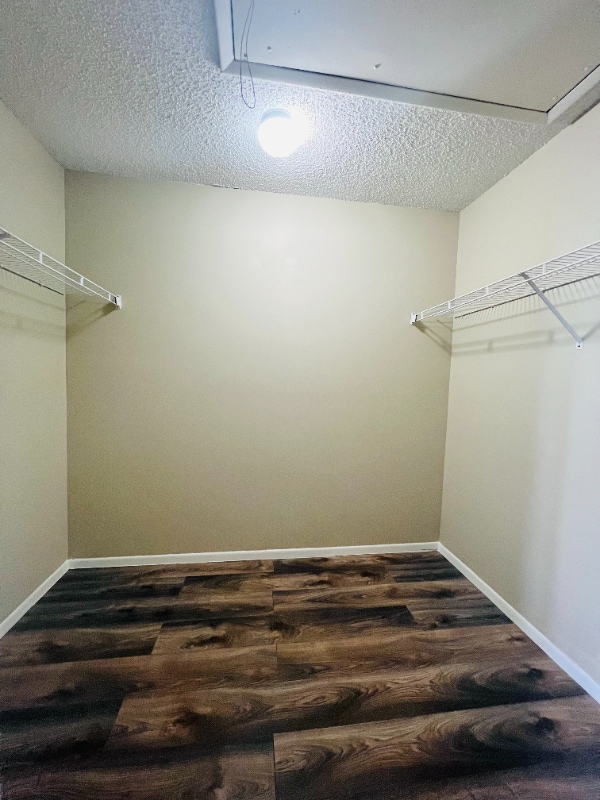 Building Photo - 350 Winter Ridge Blvd