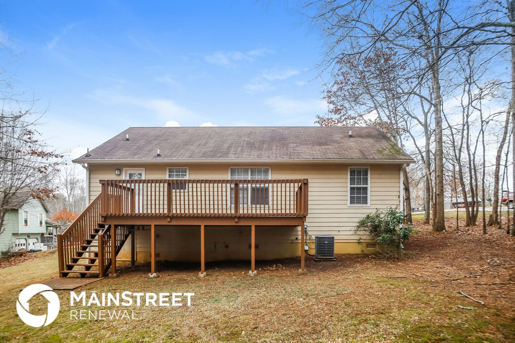 Building Photo - 221 Beechwood Ln