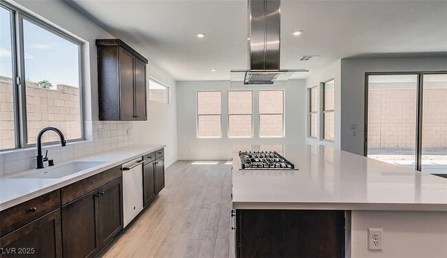 Building Photo - 1853 Crown King Ct