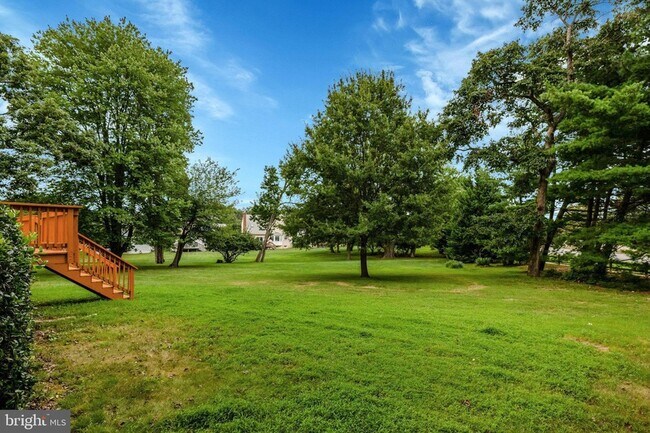 Building Photo - 2219 Cedar Mill Ct