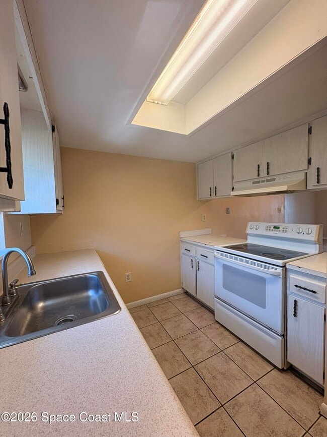 Building Photo - 248 Berkshire Ln