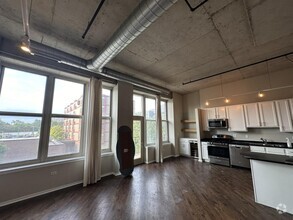 Building Photo - 1 bedroom in Chicago IL 60607