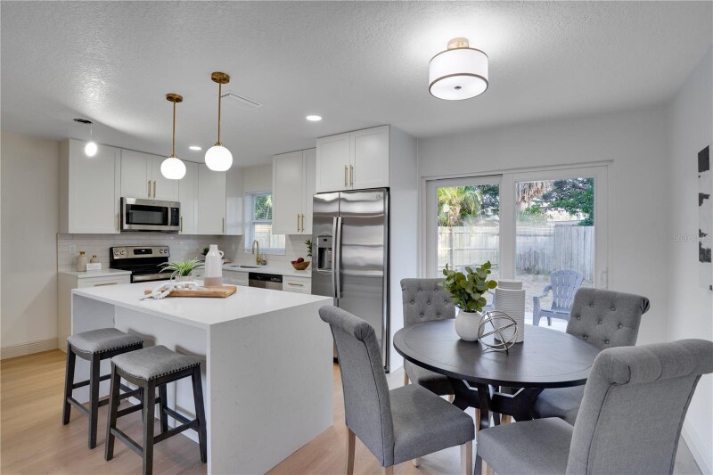 Building Photo - 2050 67th Ave N