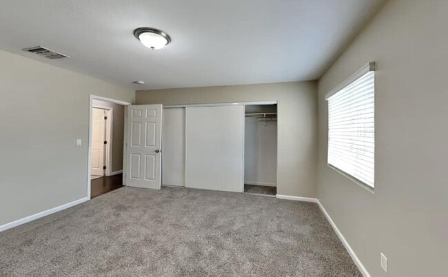 Building Photo - 12451 Telfair Ave