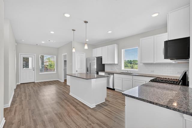 Building Photo - 1409 Bramante St