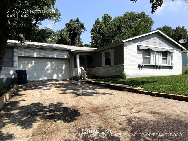 Building Photo - 249 Clinton Dr