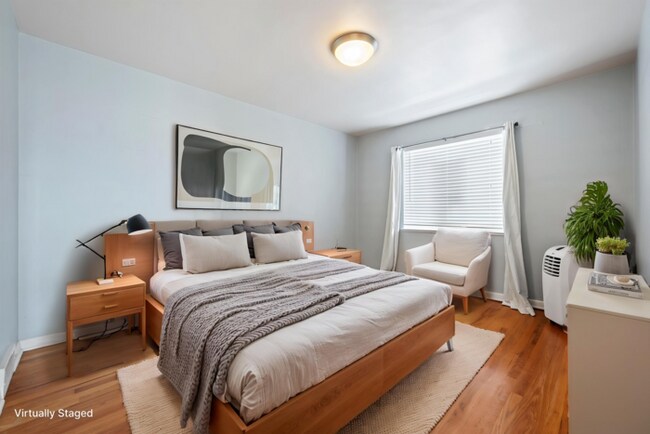 Building Photo - 2-Bedroom Denver Apartment | In-Unit Laundry + Modern Kitchen