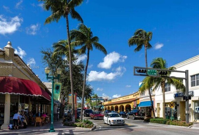 Building Photo - 116 Tuscany B