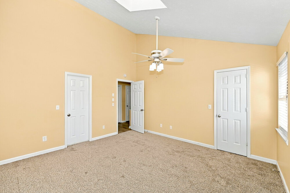 Building Photo - 232 Thistle Ln