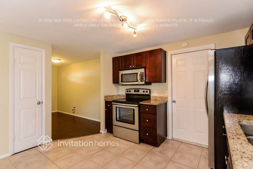 Building Photo - 6419 Willow Wood Ct