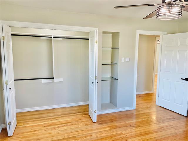 Building Photo - 534 E Spring Valley Rd