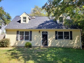 Building Photo - COMING SOON: Split bedroom in Davidson