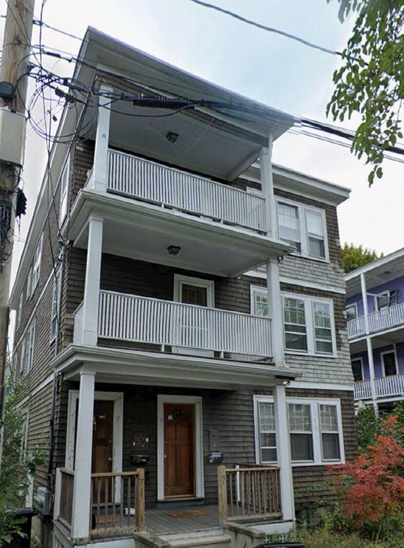 Building Photo - 9 Stedman St