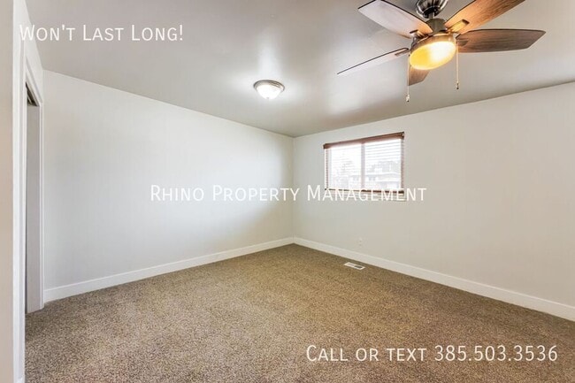 Building Photo - 1993 Champagne Ave