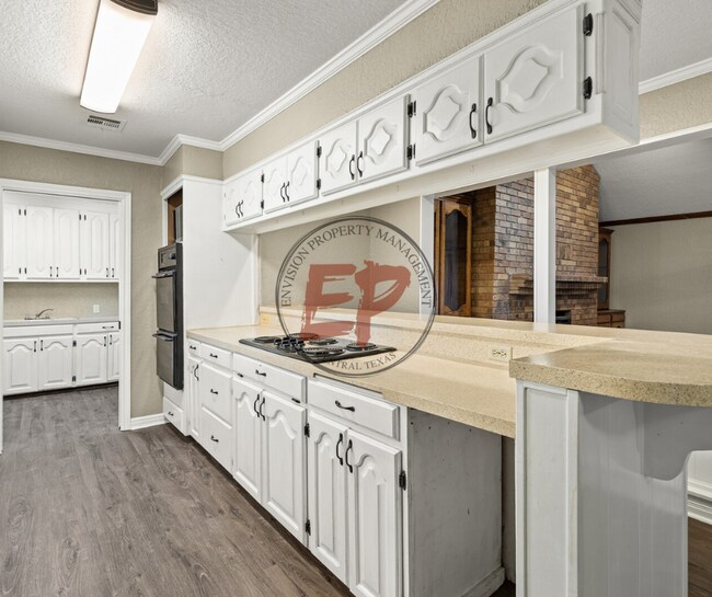 Building Photo - 521 Jancy Dr