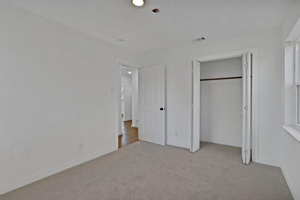 Building Photo - 1108 Ashland Dr