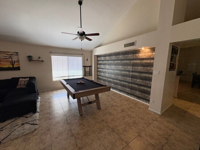 Building Photo - Resort-Style Furnished Rental in Arrowhead Ranch