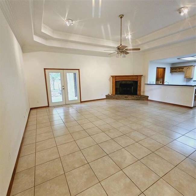 Building Photo - 1439 Savannah Prairie