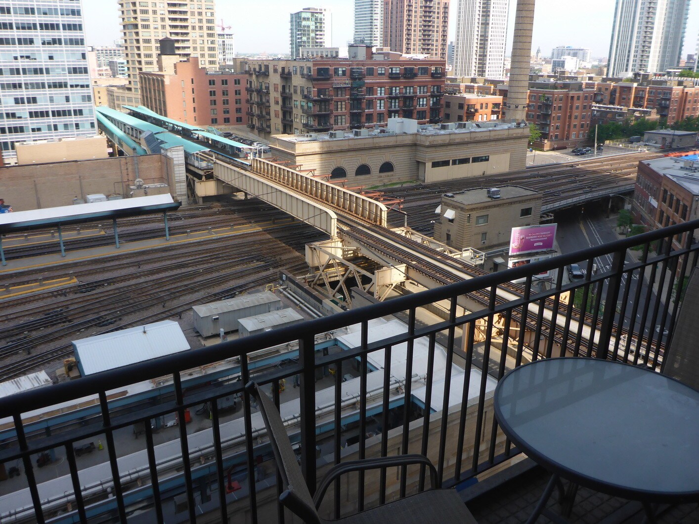 Building Photo - 165 N Canal St