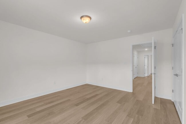 Building Photo - 1718 Lateglow Wy