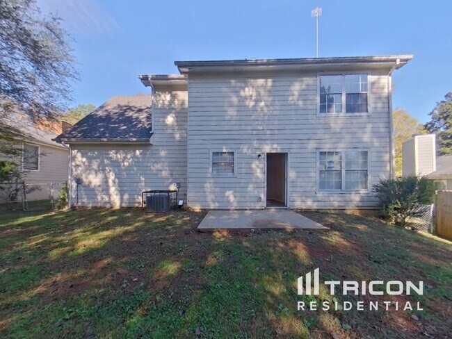 Building Photo - 5889 Old Wellborn Trce