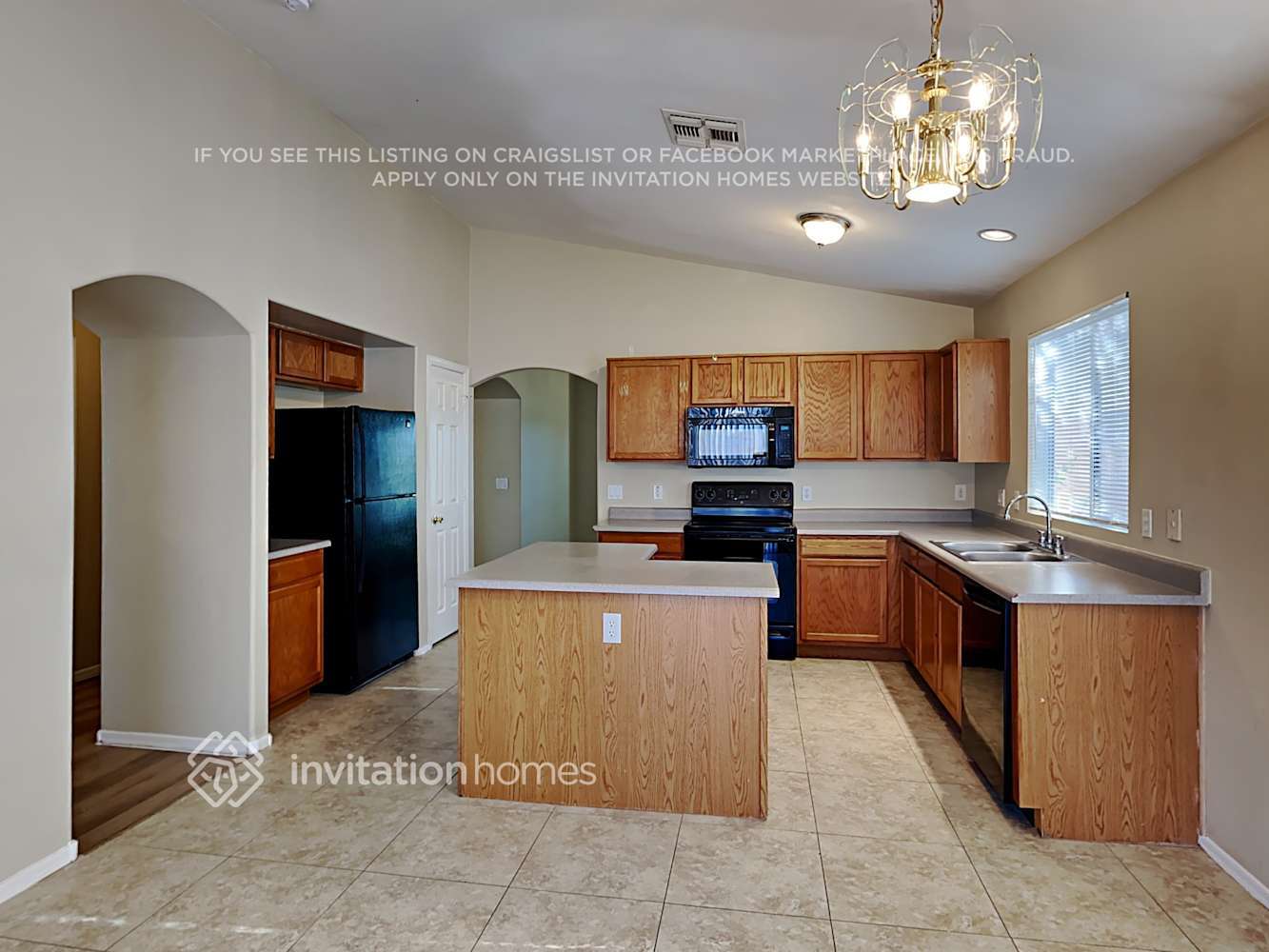 Building Photo - 12854 W Cherry Hills Dr