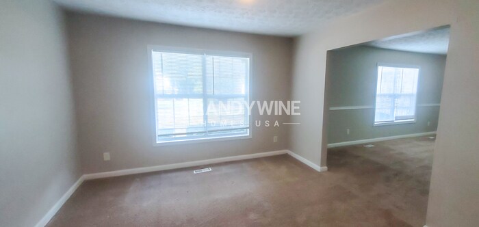 Building Photo - 112 Valerie Ct