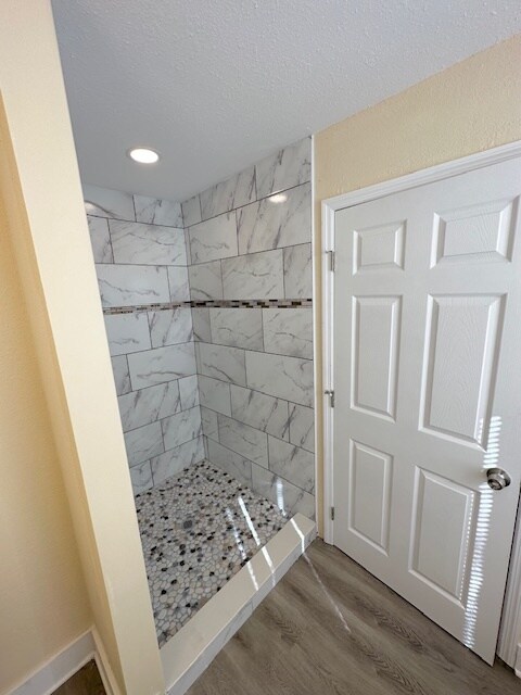 Building Photo - 2418 Crill Ave