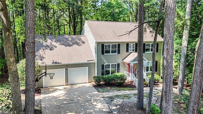 Building Photo - 107 Oak Ridge Ct