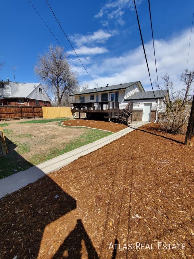 Building Photo - 1529 Atwood St