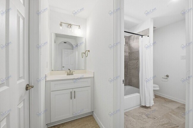 Building Photo - 6700 Palmdale Ln