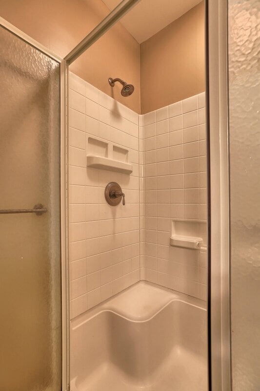 Building Photo - 353 W King St