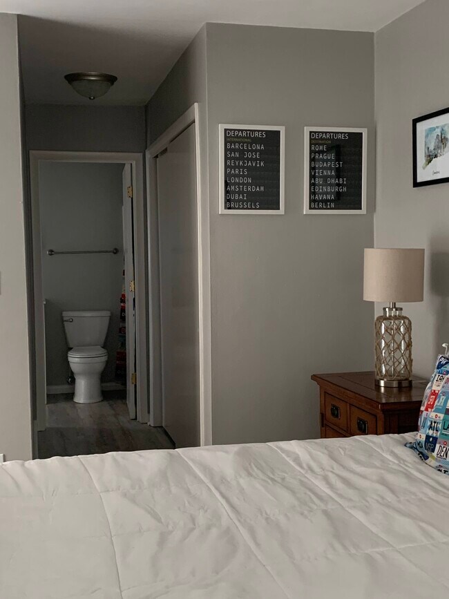 Building Photo - 4903 Hunting Hills Ct