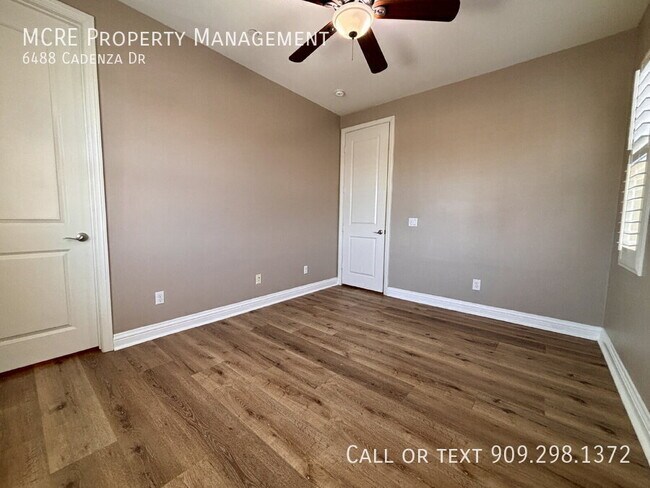Building Photo - 6488 Cadenza Dr