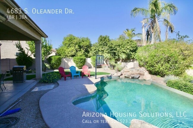 Building Photo - Beautiful Home with Pool and Lake Views in...